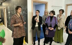 Kobiety podczas zwiedzania.