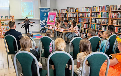 Zdjęcie do &bdquo;Polskich poet&oacute;w znamy, ich wiersze przedstawiamy&rdquo; &ndash; międzyszkolny konkurs recytatorski