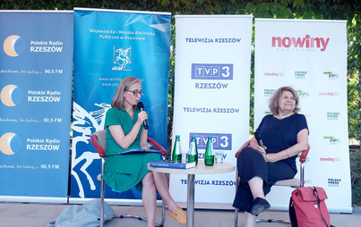 Zdjęcie do &bdquo;Pamięć ludzka jest wybi&oacute;rcza&rdquo; &ndash; spotkanie z Anną Bikont w ramach Letnich Ogrod&oacute;w Literackich