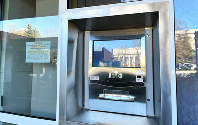 Zdjęcie do Nowa wrzutnia biblioteczna w Wypożyczalni Gł&oacute;wnej WiMBP w Rzeszowie