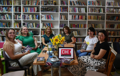 Zdjęcie do Spotkanie DKK w Padwi Narodowej o książce &bdquo;R&oacute;ża p&oacute;łnocy&rdquo; Lucindy Riley