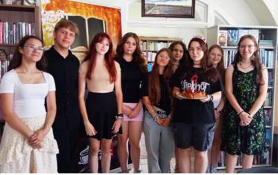 Zdjęcie do Spotkanie DKK w Oleszycach o książce &bdquo;Lekcje chemii&rdquo; Bonnie Garmus