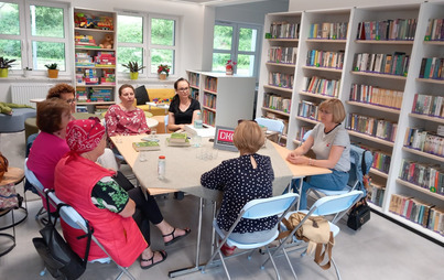 Zdjęcie do Spotkanie DKK w Komańczy wok&oacute;ł książki ,,Zapomniane niedziele" Val&eacute;rie Perrin