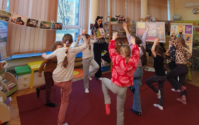 Zdjęcie do Spotkanie DKK &bdquo;Książkowe Łasuchy&rdquo; o książce&nbsp;&bdquo;Dlaczego koty miauczą? &rdquo; Nicka Crumptona w Filii nr 10 w Rzeszowie