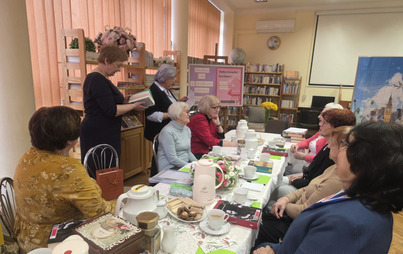 Zdjęcie do Spotkanie DKK w Filii nr 10 WiMBP w Rzeszowie o książce Anny Bikont "Cena. W w poszukiwaniu żydowskich dzieci po wojnie"
