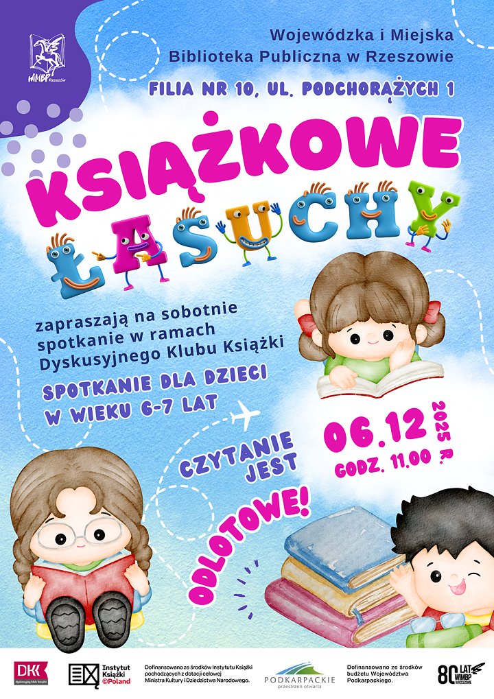 Tr&oacute;jka dzieci z&nbsp;książkami. 