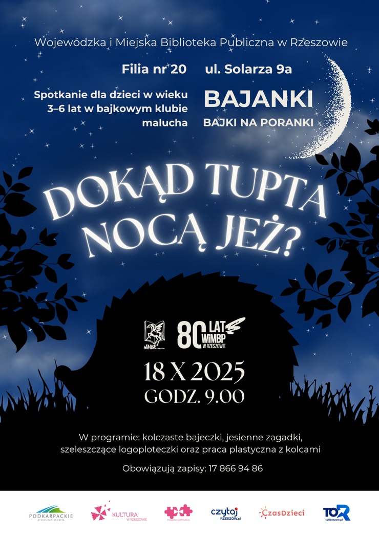 Jeż wśród traw nocą. 